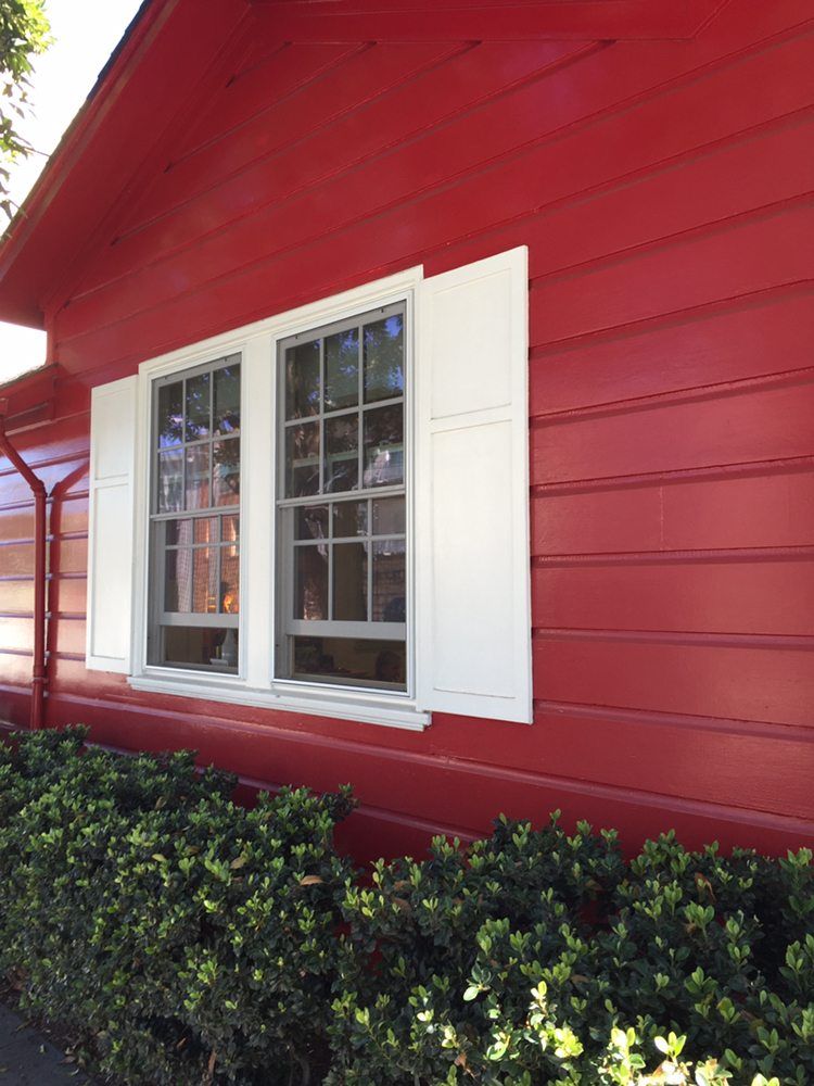 White Double-Hung Windows — Window Replacement by Golden State Windows in the San Francisco Bay Area